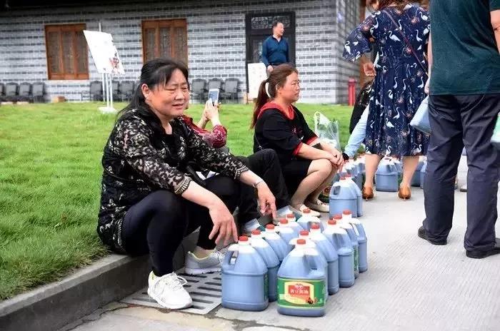 16.jpg 好色先生视频