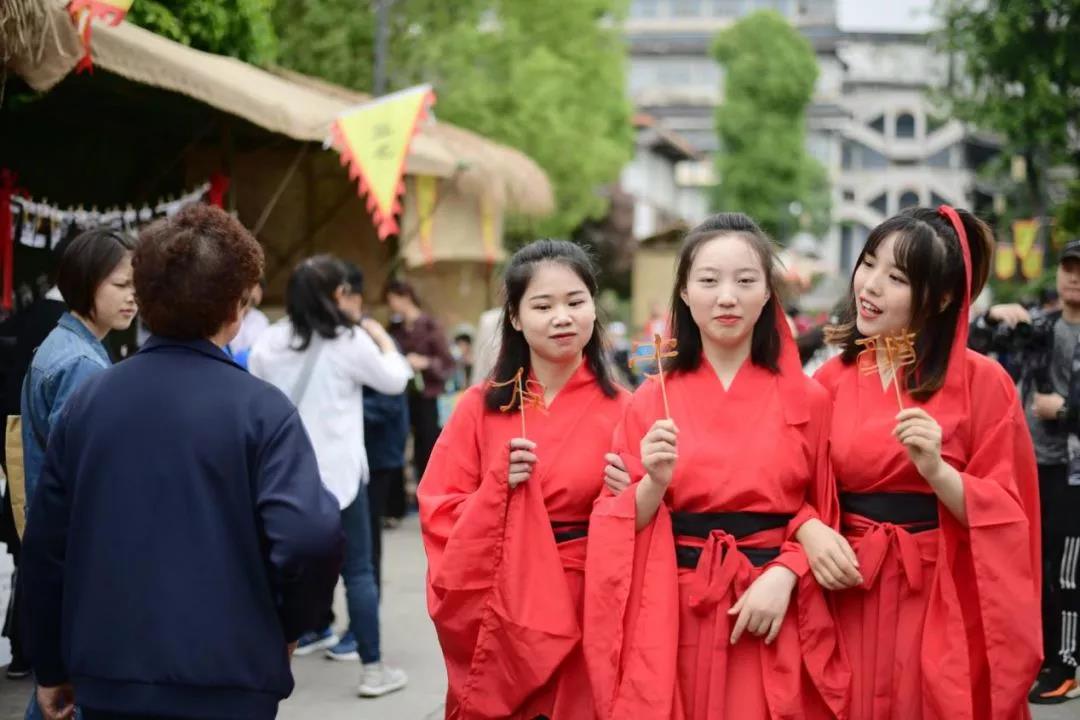 20.jpg 好色先生视频