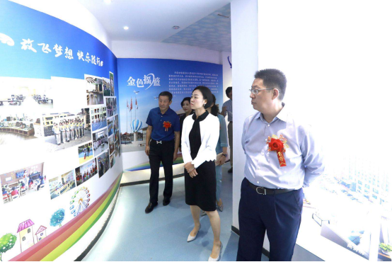 青岛瑞可莱餐饮配料有限公司举行20周年庆活动9------22283.png 好色先生视频