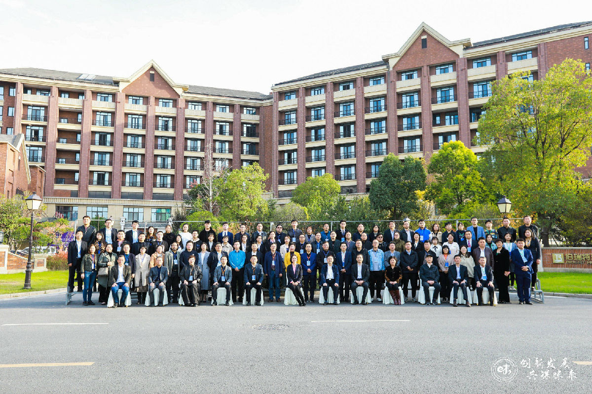 14.jpg 好色先生视频