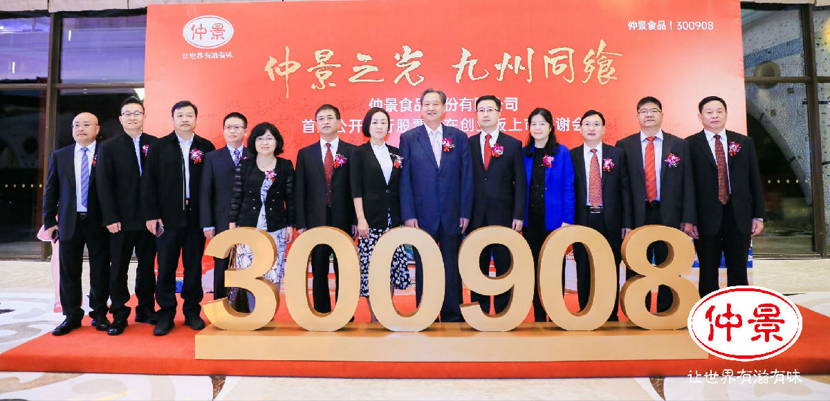 56.jpg 好色先生视频