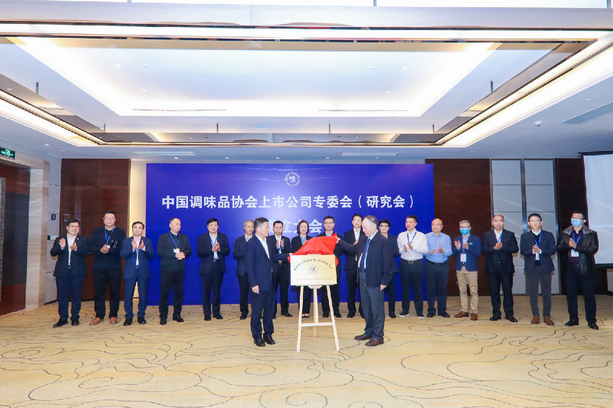 牌.jpg 好色先生视频