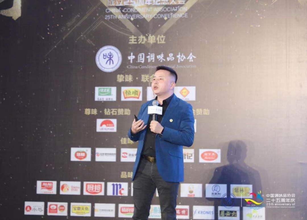 09.jpg 好色先生视频