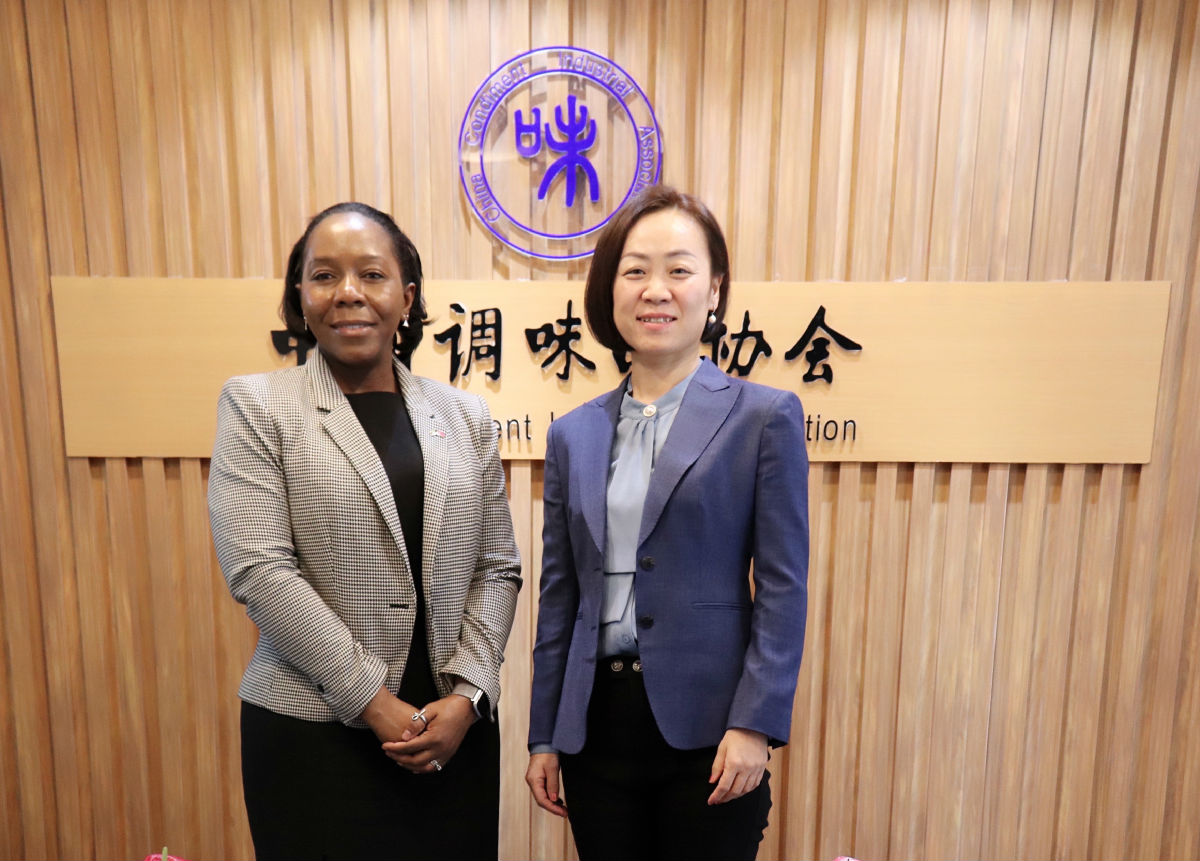 2.jpg 好色先生视频