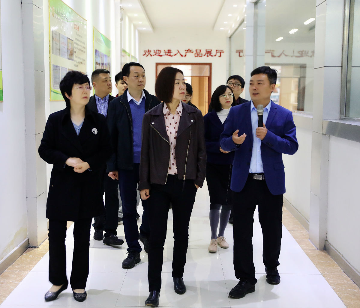 1.jpg 好色先生视频