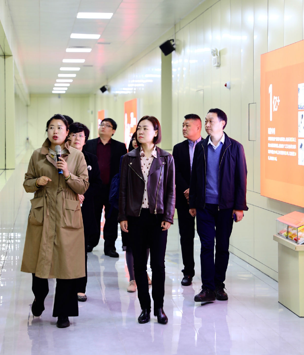 2.jpg 好色先生视频